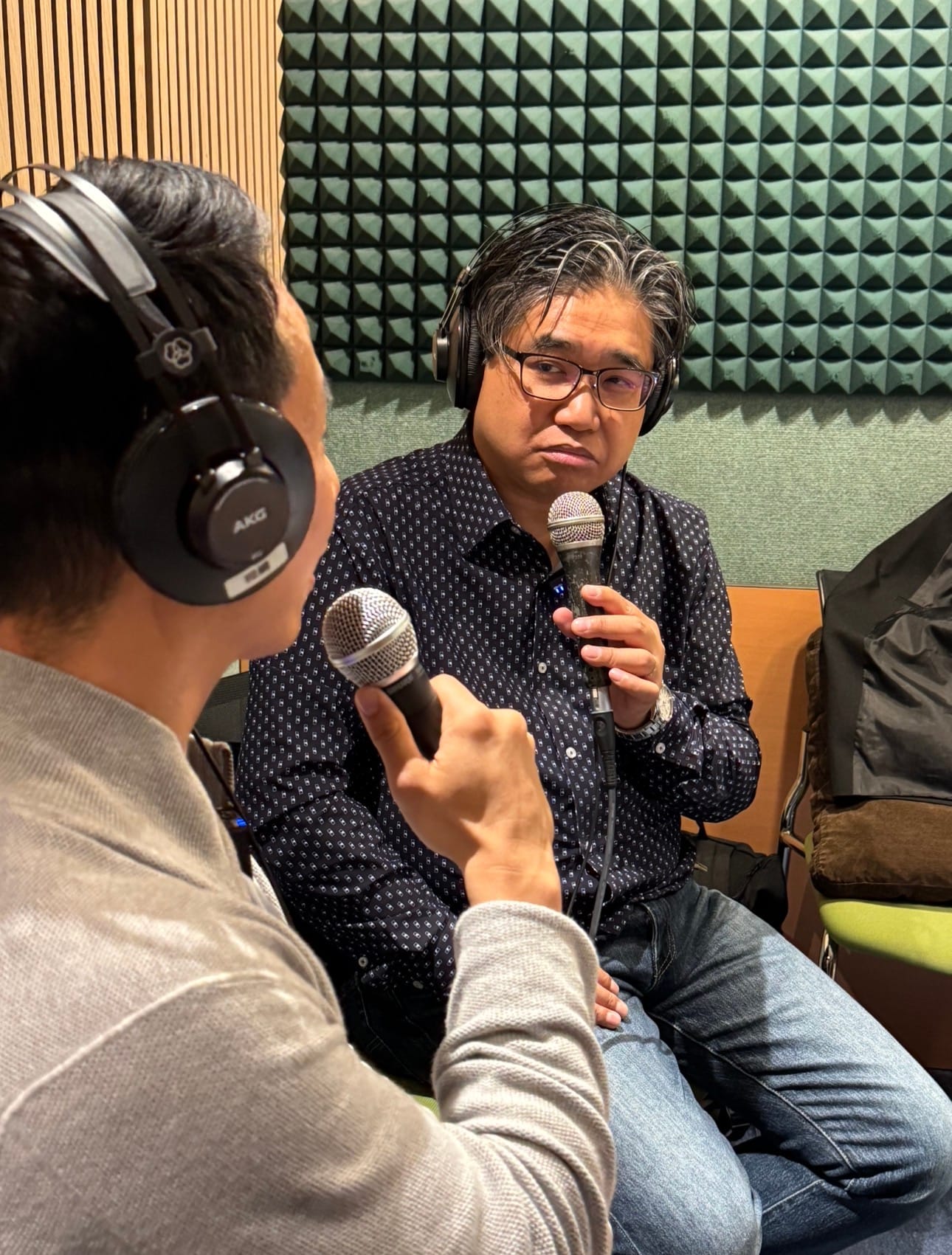 私人健身教練鍾世民 (Coman)和《Sky Productions 呈獻:傾程十點》主持甄子程